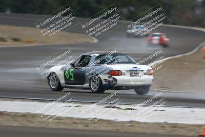 media/Nov-16-2025-CalClub SCCA (Sun) [[2975c16dfc]]/Group 4/Turn 1/